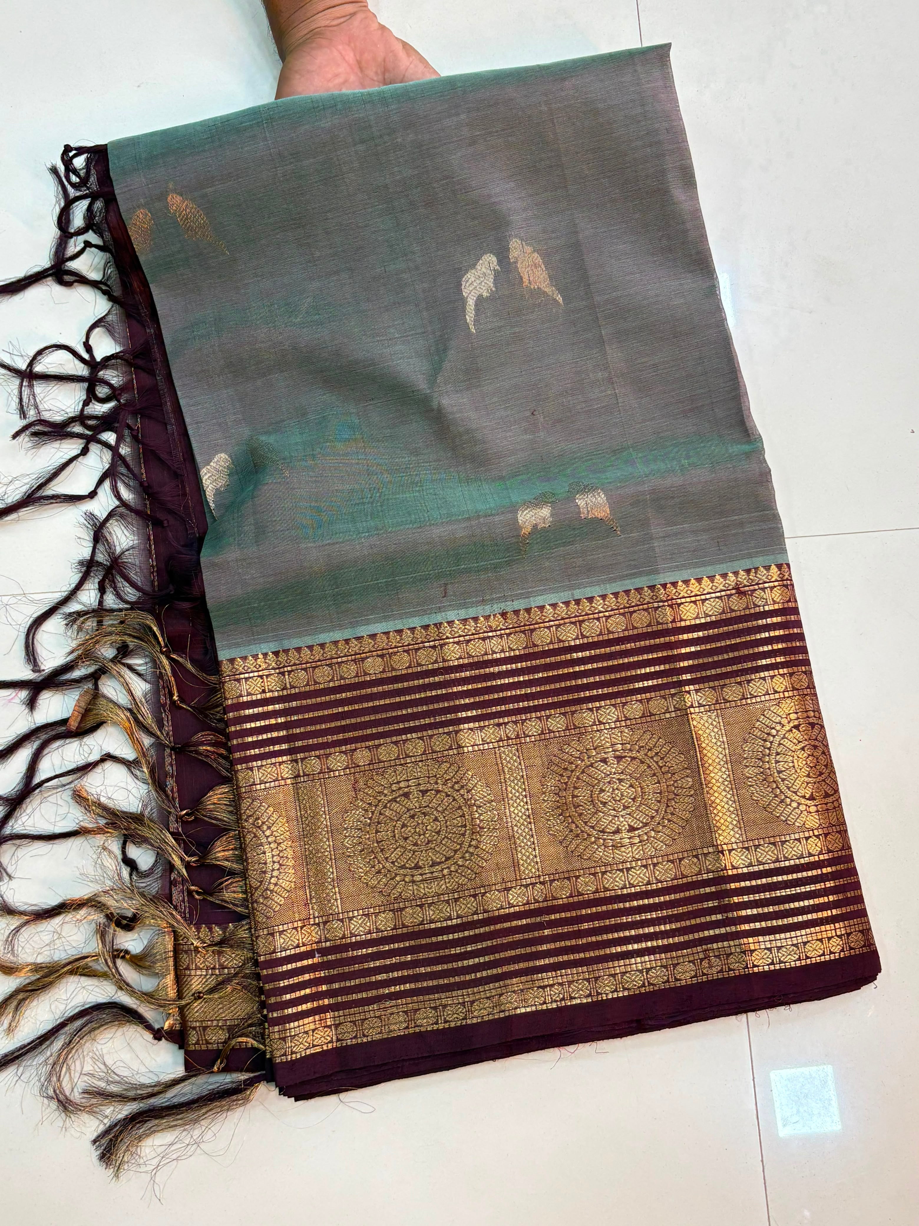 Vintage Handloom Mangalagiri Pattu Saree
