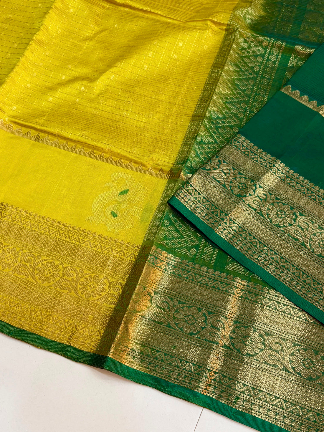 Handloom Vintage Mangalagiri Pattu