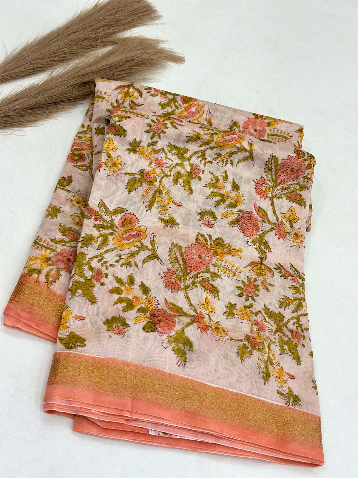 Vanya~ Pure Maheshwari Bagru Saree