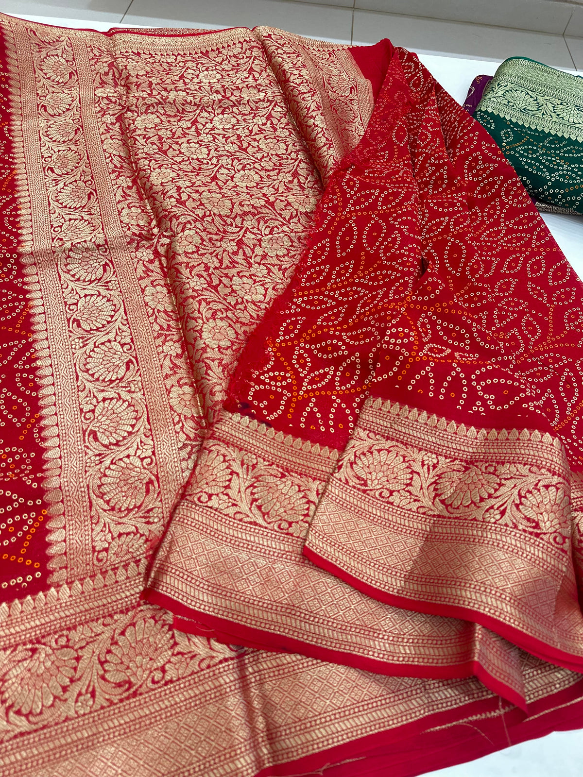 Bandini Kanchi Borders