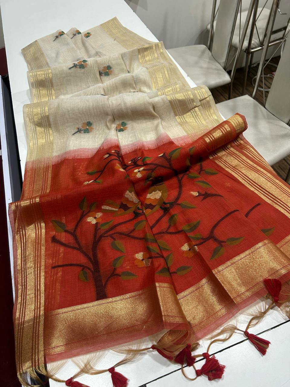 Munga Cotton Jamdhani Sarees