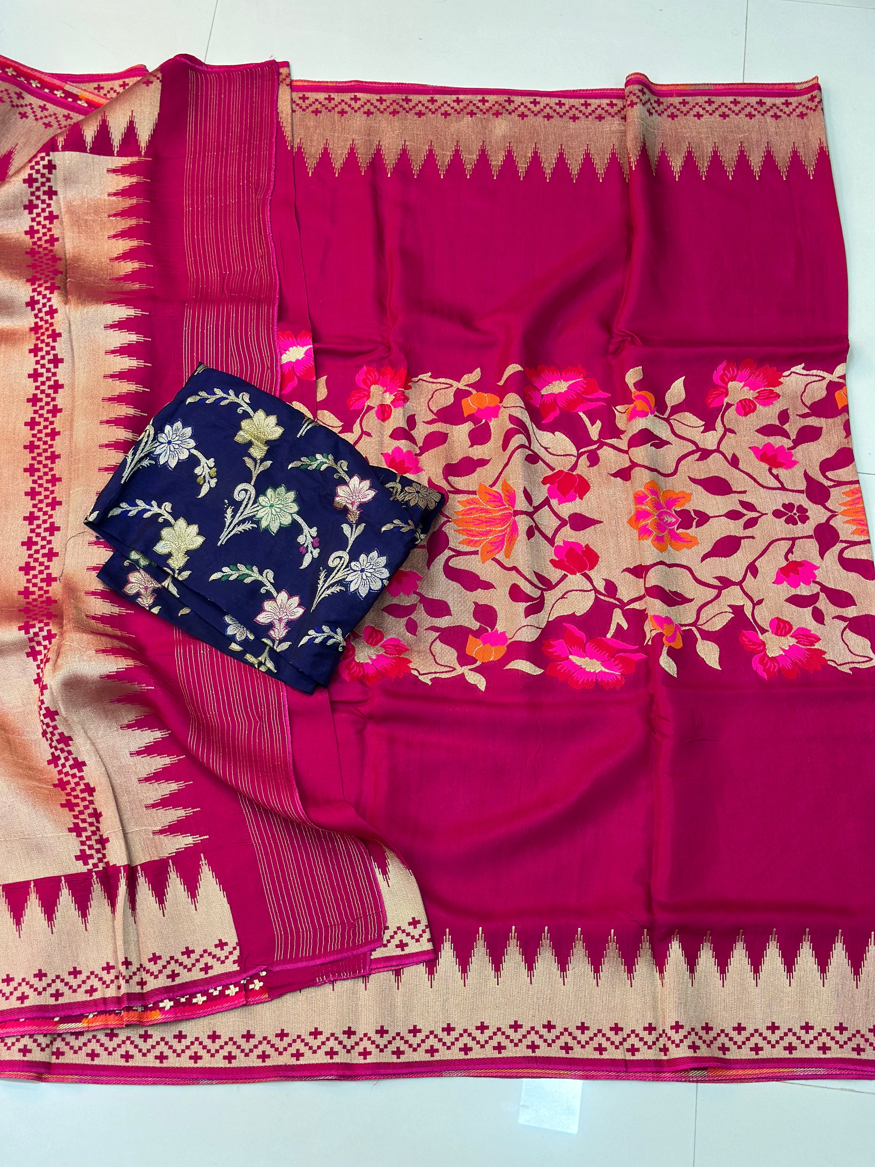 Paithani Dola Centre Weaving