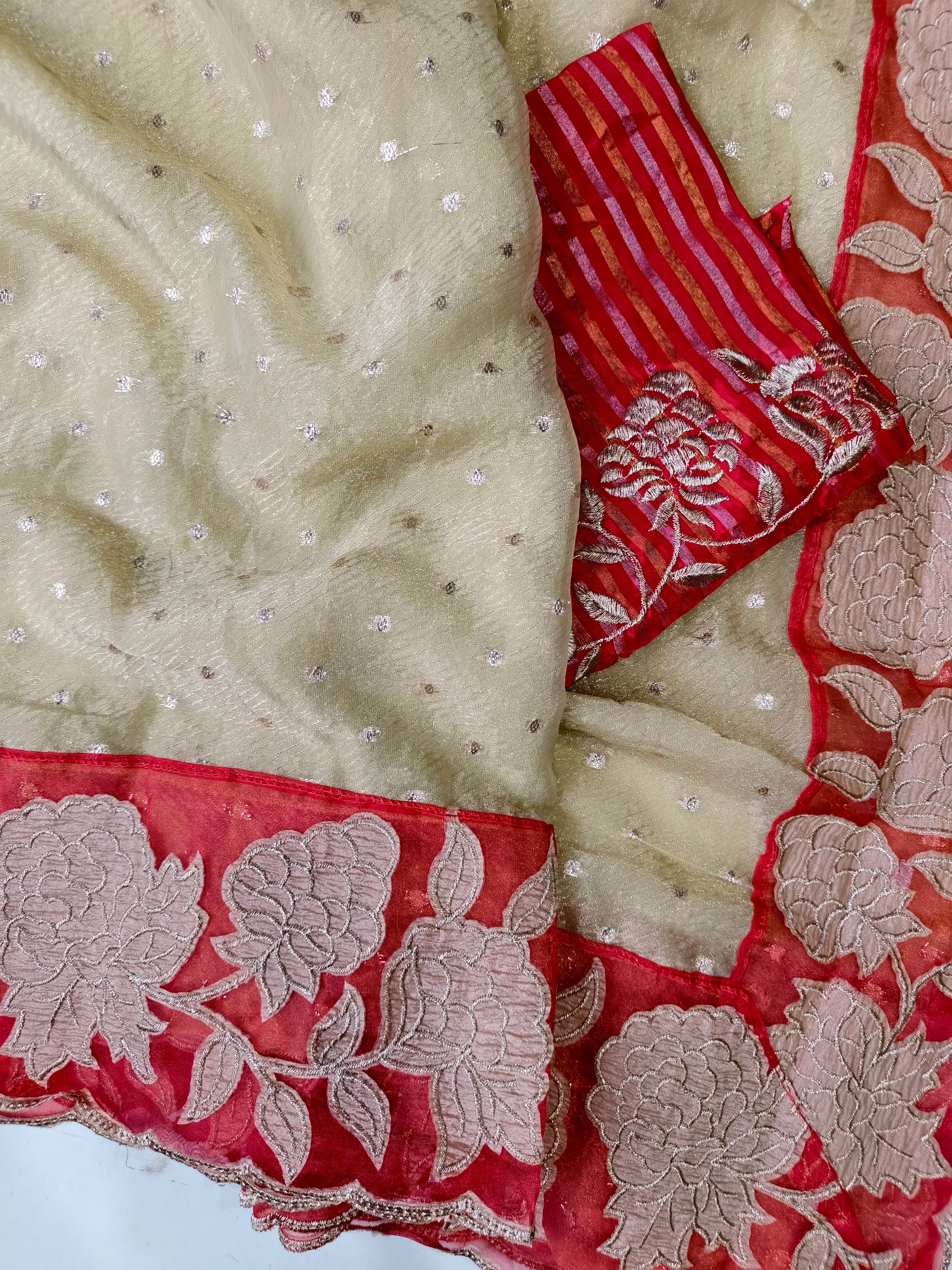 Tissue Crush Chiffon Applique