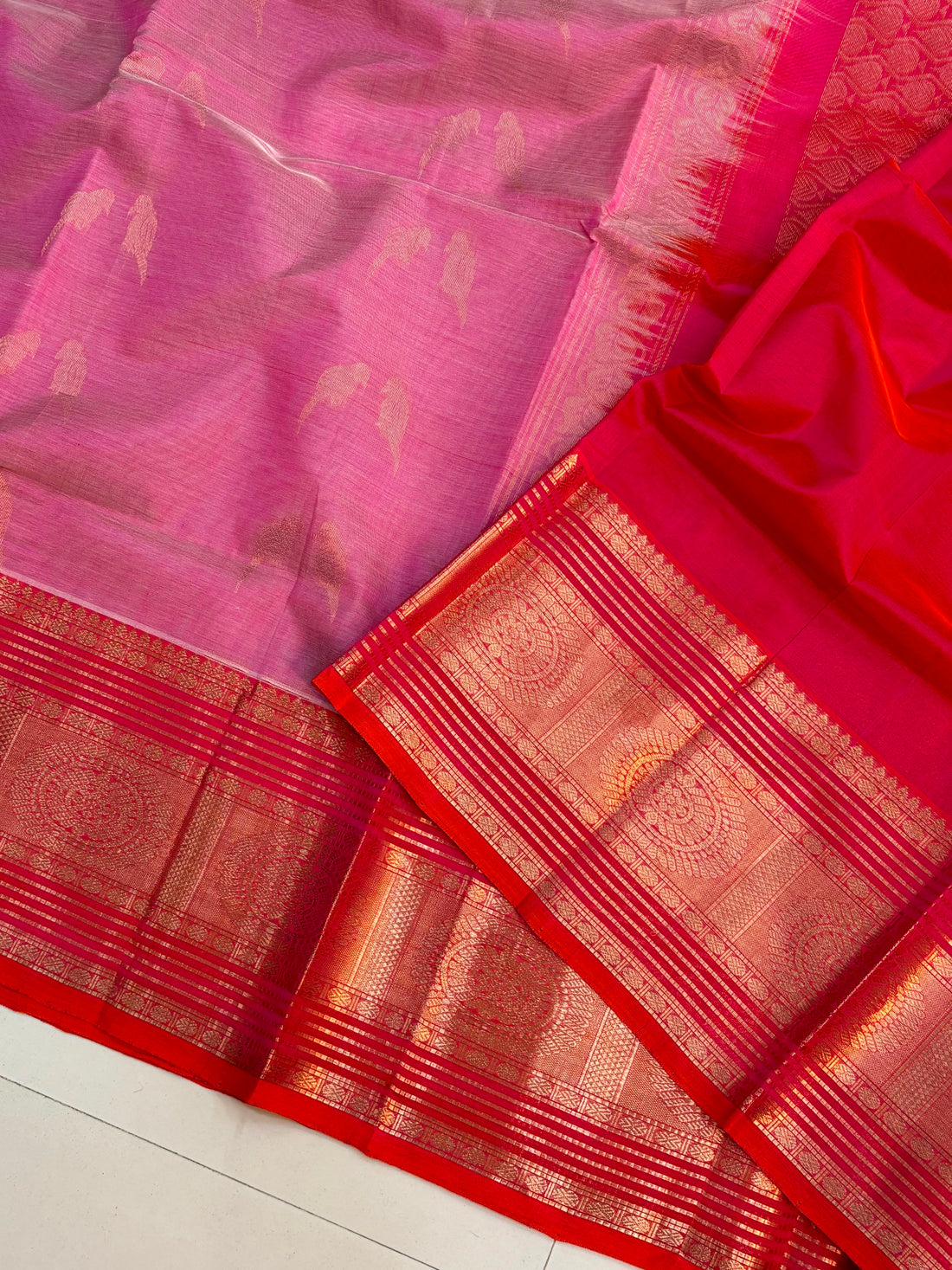 Vintage Handloom Mangalagiri Pattu Saree