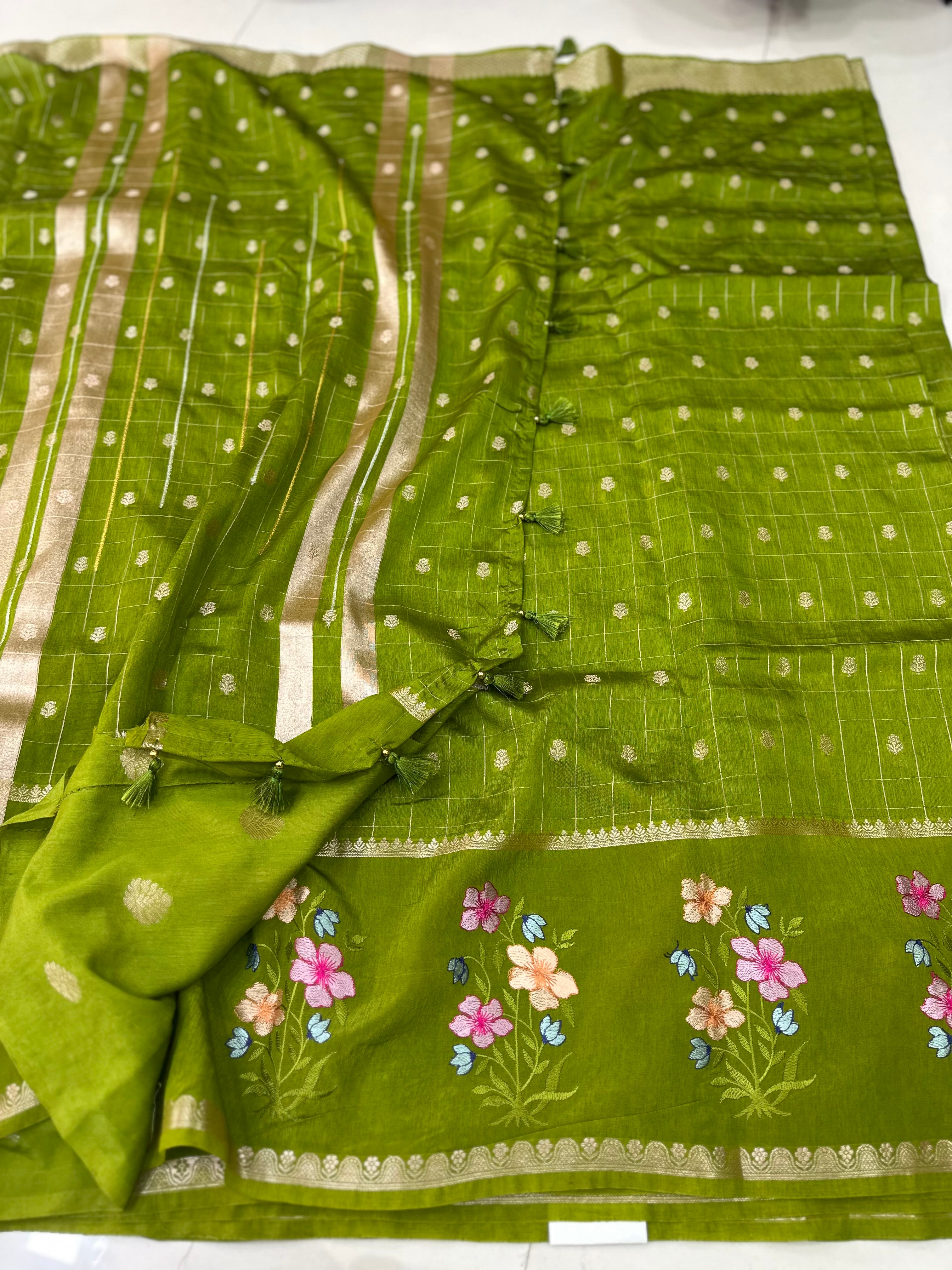 Green Silk Embroidery Gadwal Checks