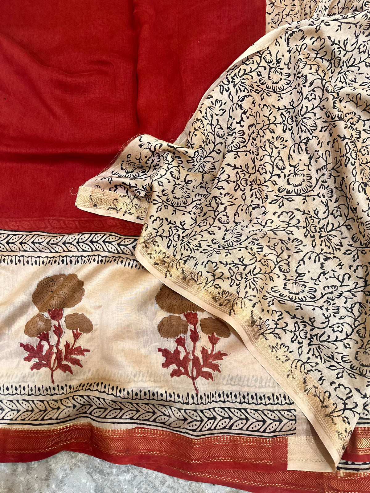 Pure Maheshwari Handblock Bagru Saree