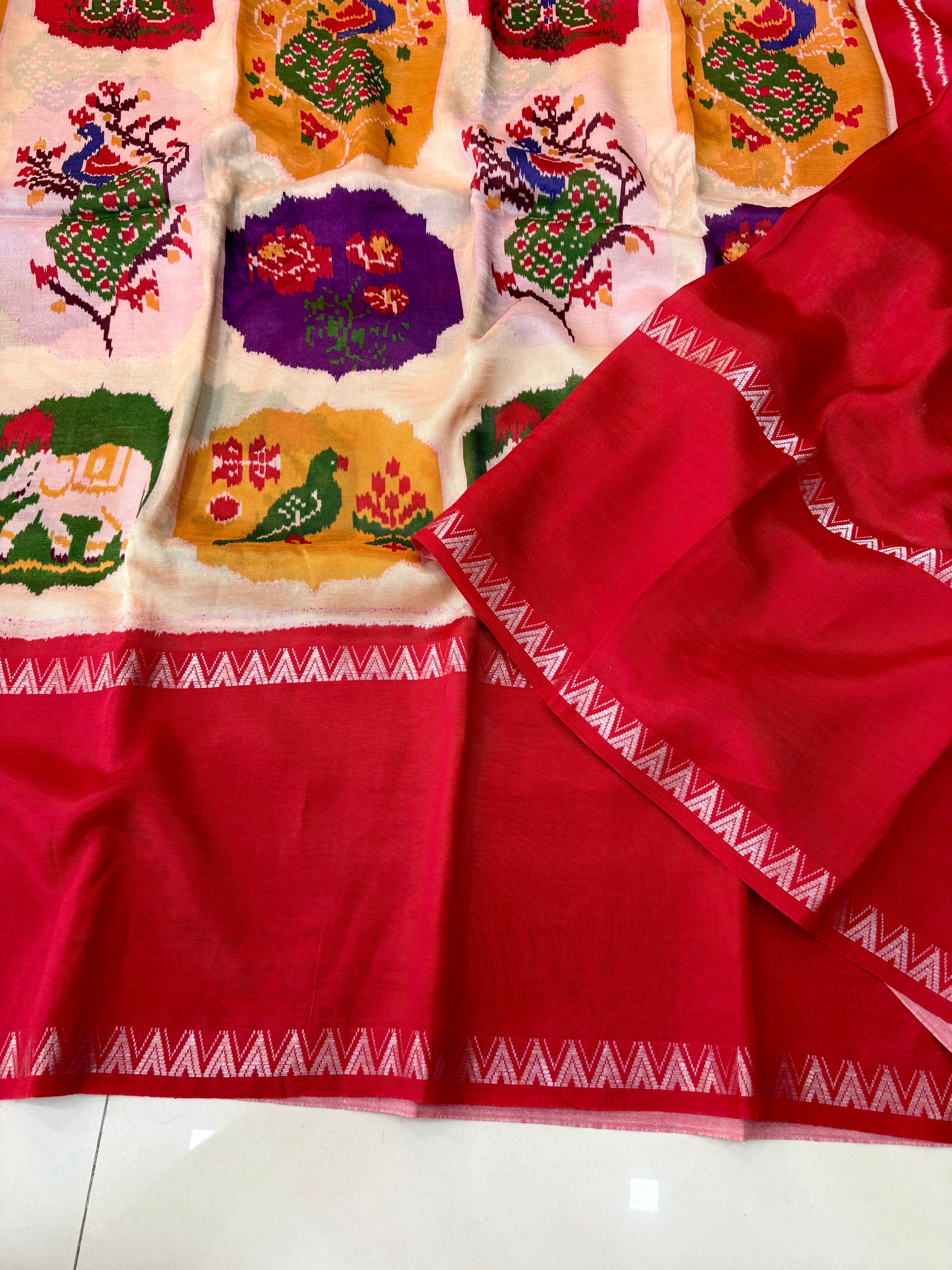 Mangalagiri Pattu Patola Print