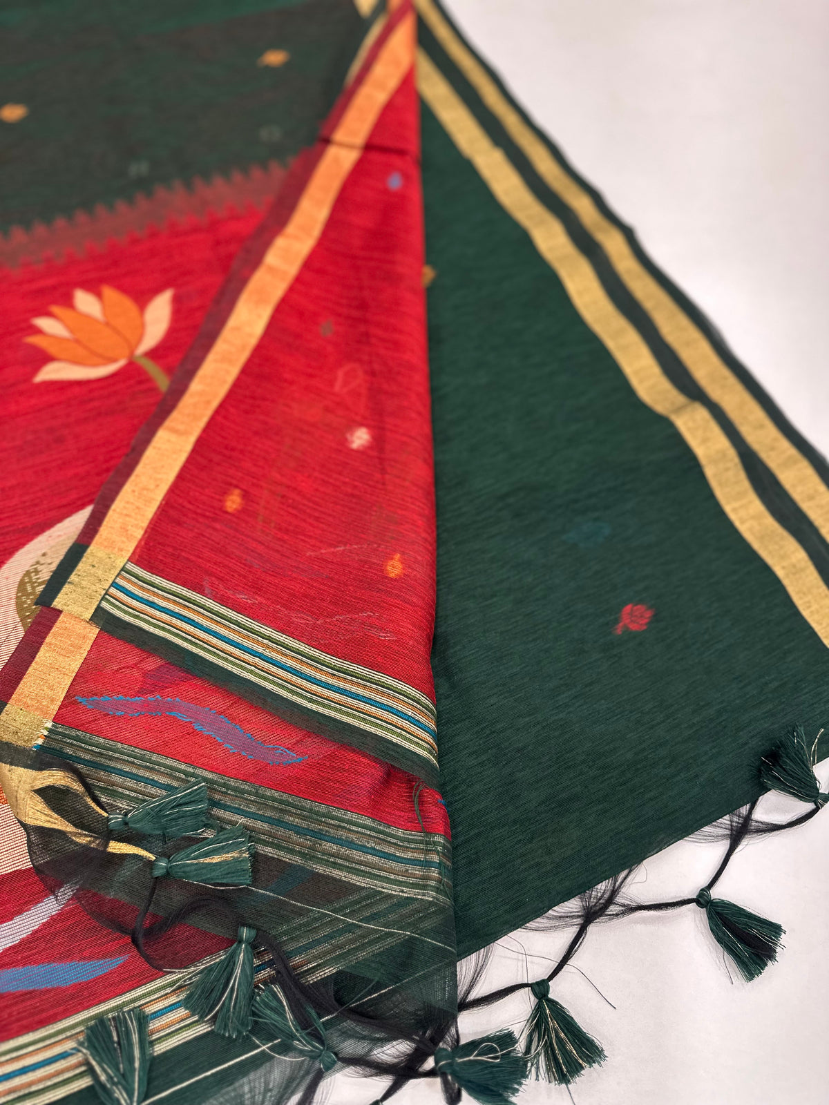 Dual Shade Linen Jamdani