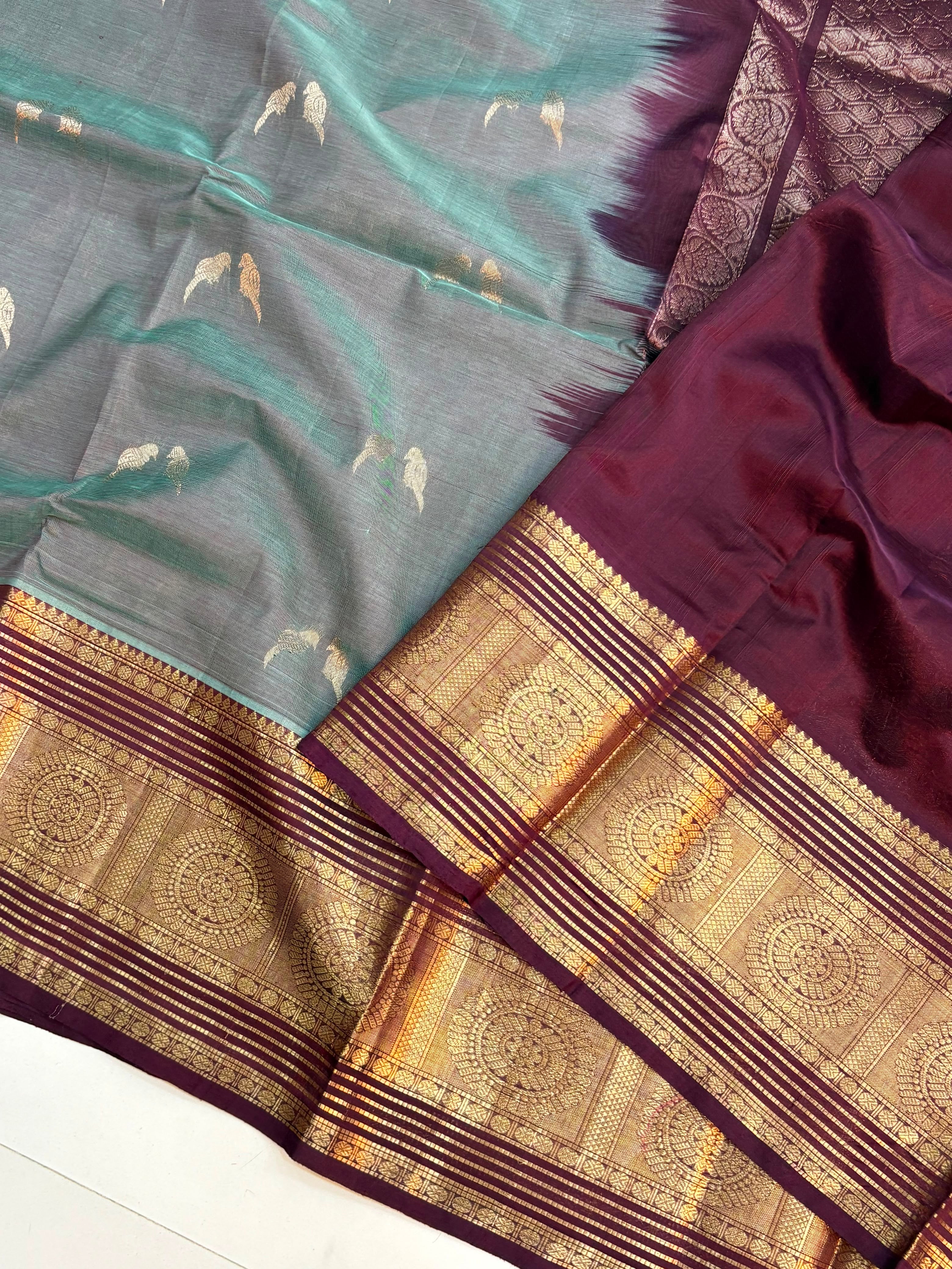 Vintage Handloom Mangalagiri Pattu Saree