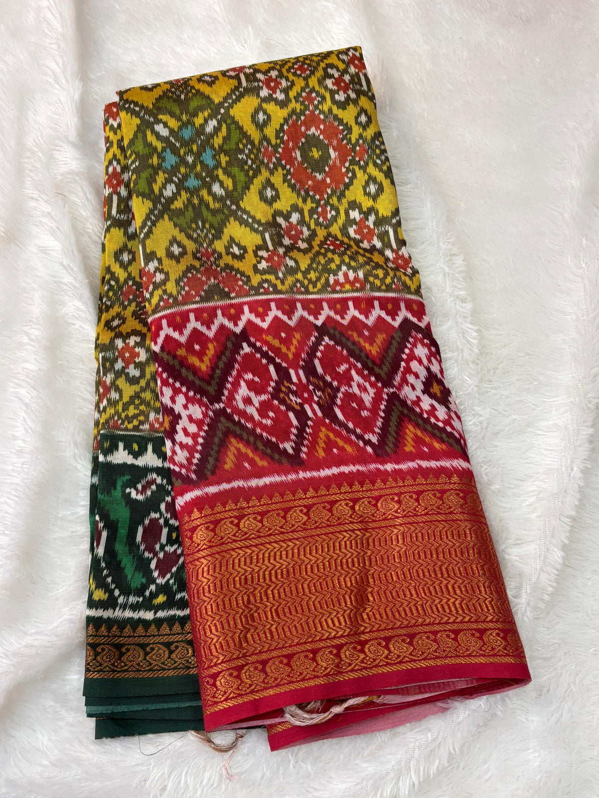 Mangalagiri Ganga Jamuna Patola print